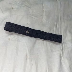 LuluLemon skinny headband